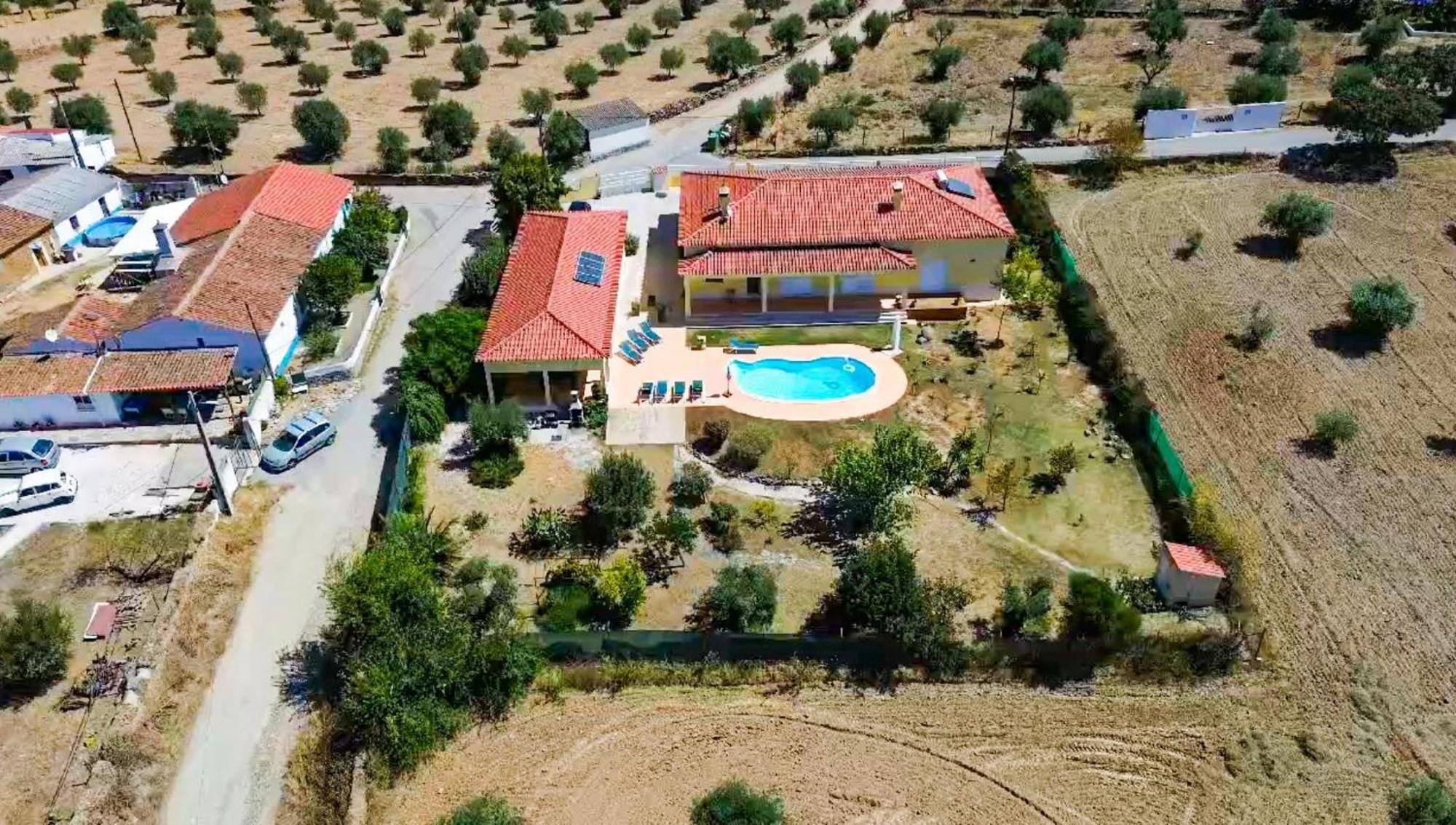 Por-Do-Sol Villa Sao Pedro do Corval Exterior photo